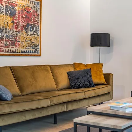 Sublieme, Ruime Luxe 10p Met Terras En Tuin