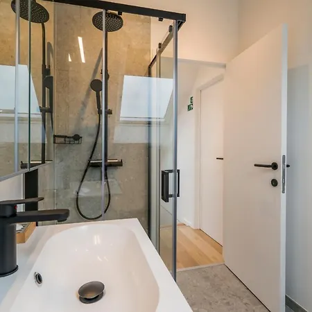 Sublieme, Ruime Luxe 10p Met Terras En Tuin * Koksijde