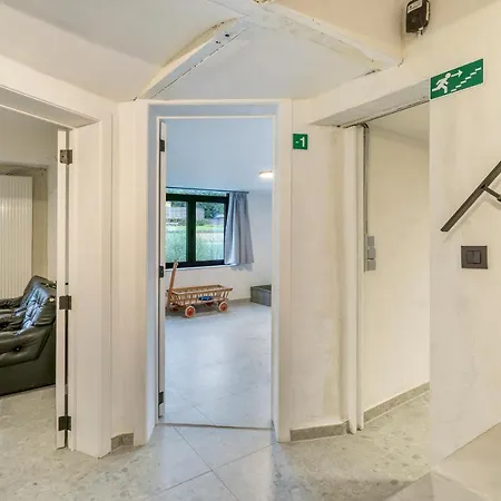 Sublieme, Ruime Luxe 10p Met Terras En Tuin